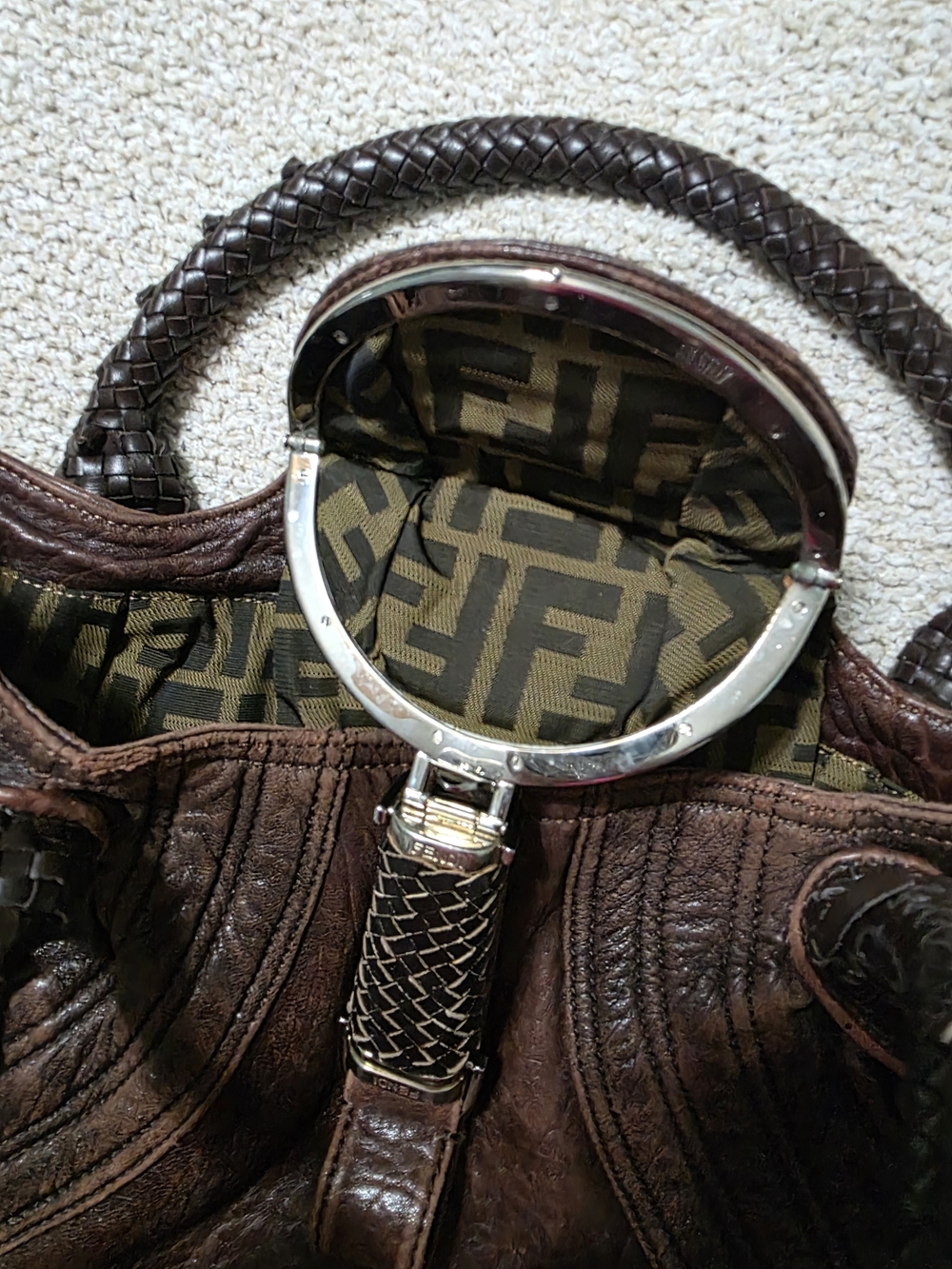 Authentic Rare Y2K Fendi Spy Bag - Picture 5 of 16